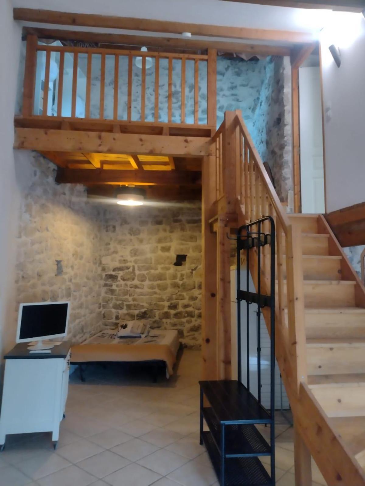 Appartement Charmant En Provence 드라기냥 외부 사진